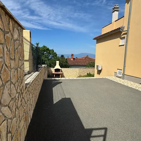 Daire Sbay - Apartma 4 *