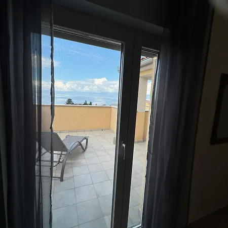 Daire Sbay - Apartma 4 Omišalj
