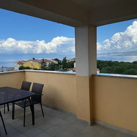 Sbay - Apartma 4 Omišalj
