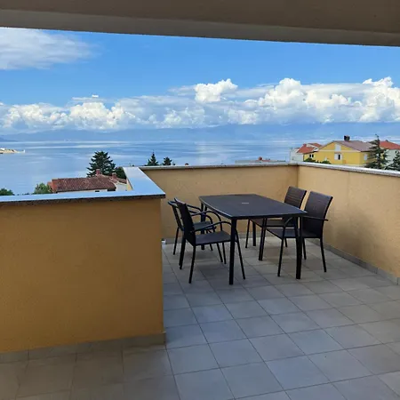 Sbay - Apartma 4 Daire Omišalj